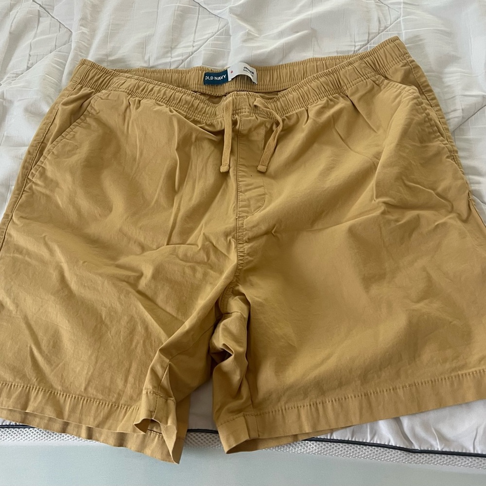 Old navy size XL BUILT IN FLEX SHORTS